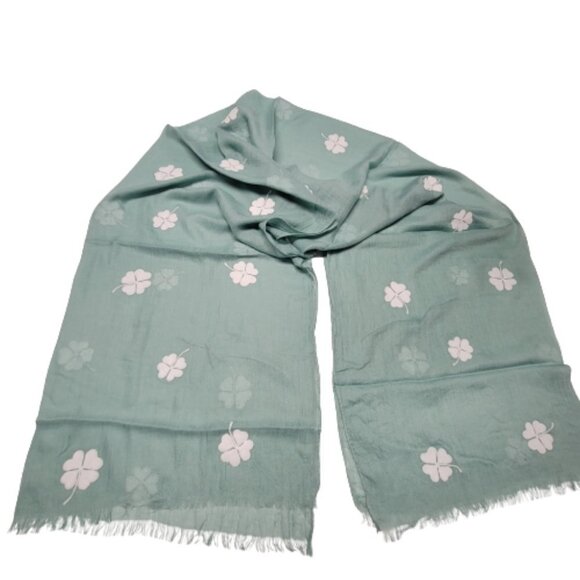 Sage Green Scarf with a white embroidered floral motif  NEW - Picture 5 of 6